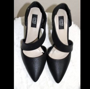 Black Jones New York heels